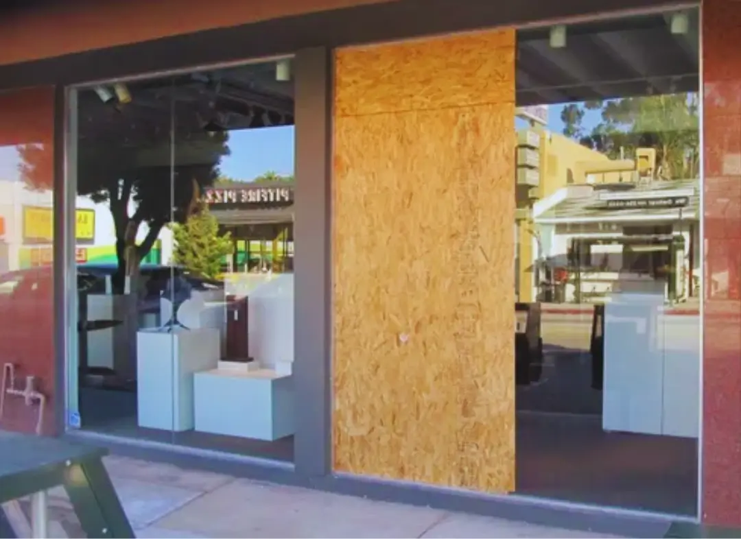 Mise en sécurité fermeture provisoire Pernes-les-Fontaines